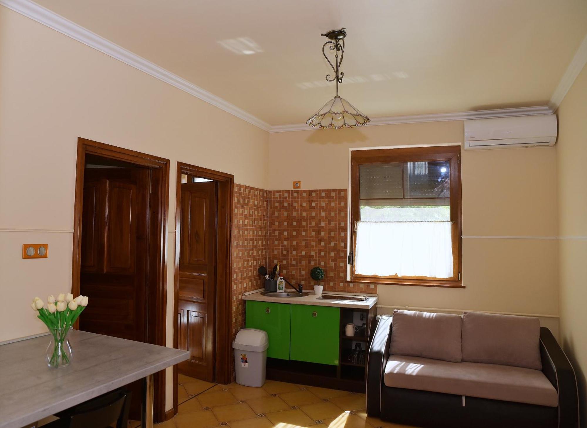 Makotel Apartmanhaz Exteriör bild